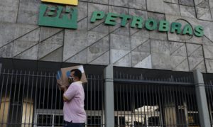 Reman é vendida pela Petrobras por 70% do seu valor de mercado